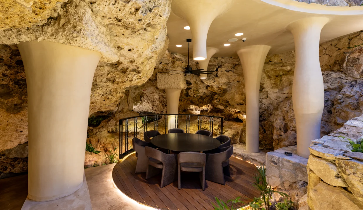 38) Caverna 2