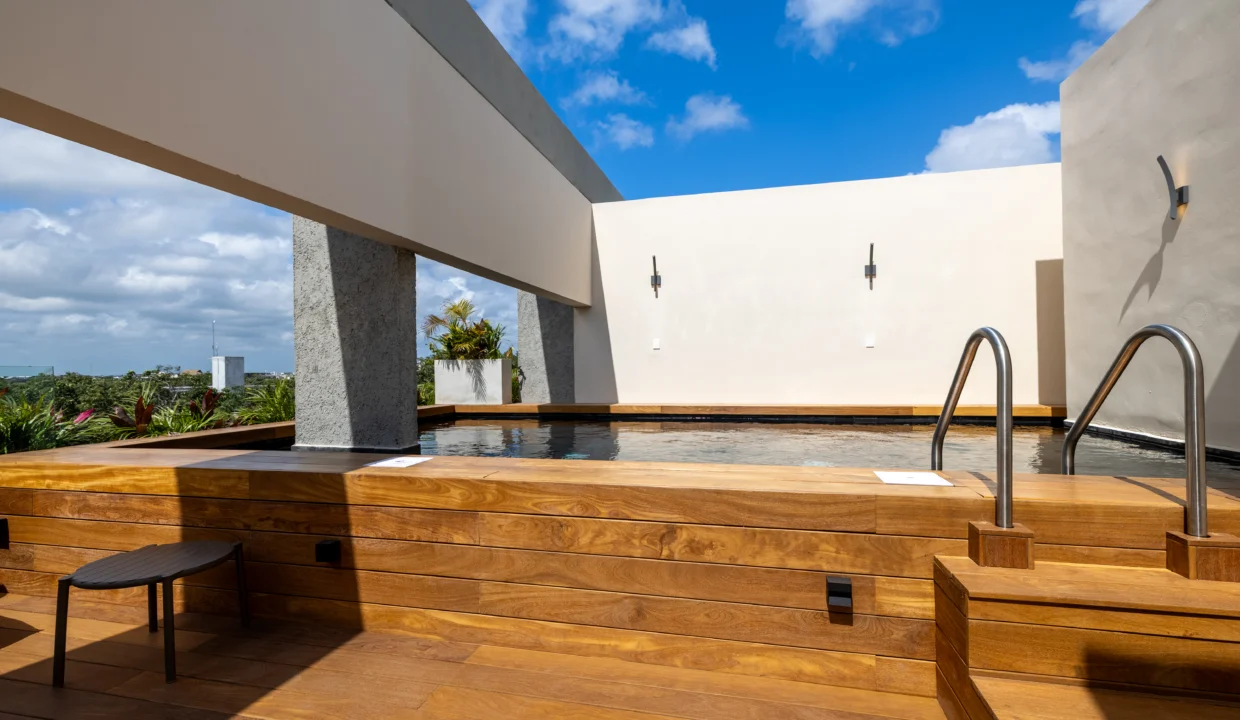 Rooftop Pool